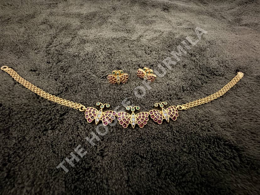 Traditional Triple Butterfly Kemp Stones Attigai Necklace Set